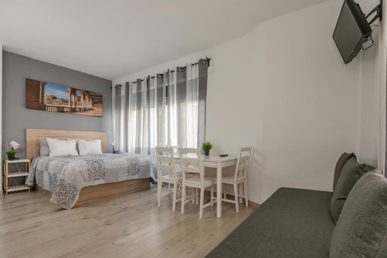 213 Hispalis Triana * Sewilla
